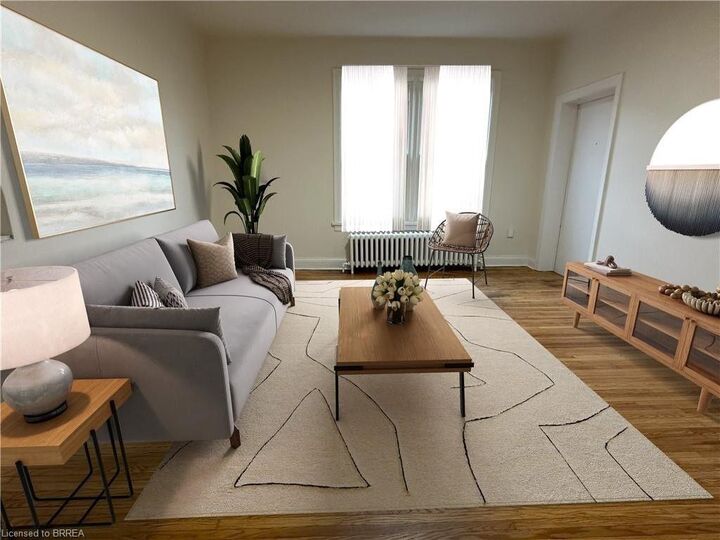 Property Photo:  7 Sheridan Street 8  ON N3T 2P7 