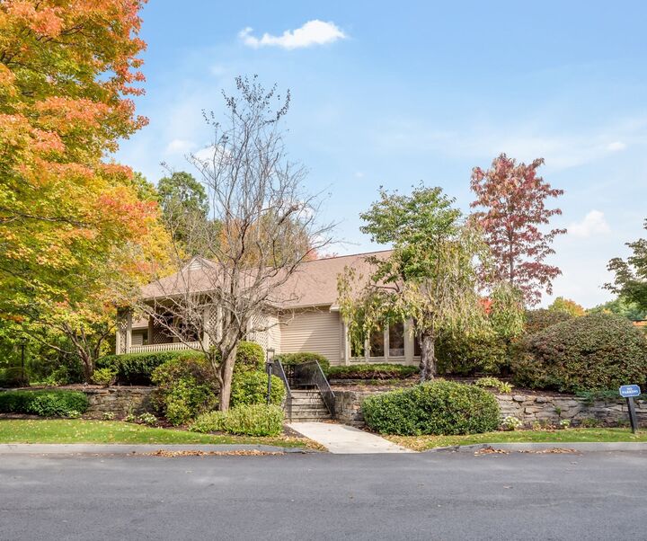 Property Photo:  770 Salisbury St. 311  MA 01609 