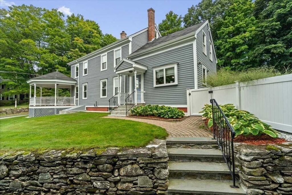 Property Photo: 78 Highland St MA 01520