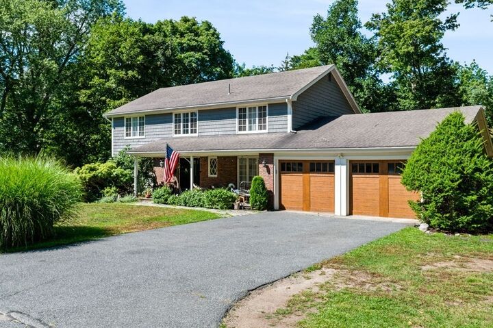 Property Photo:  1 Elm Top Lane  MA 01915 