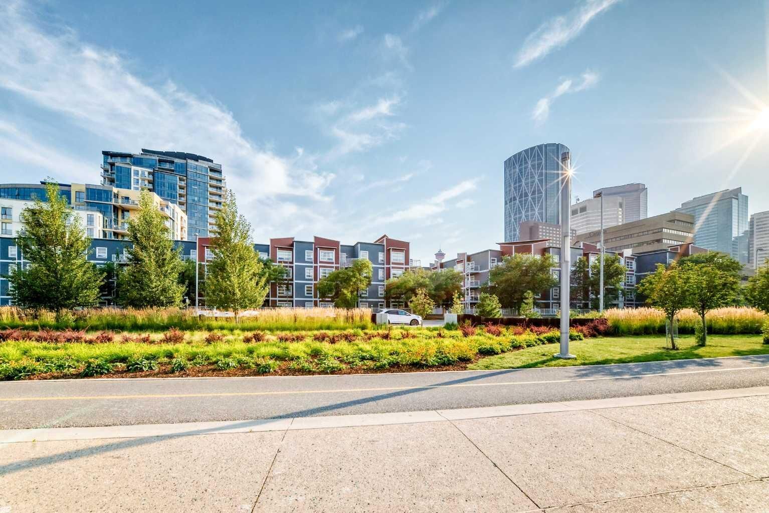 Property Photo:  333 Riverfront Avenue SE 109  AB T2G 5R1 