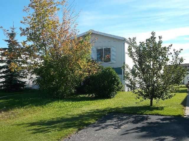Property Photo:  12123 98 Street  AB T8V 7J2 