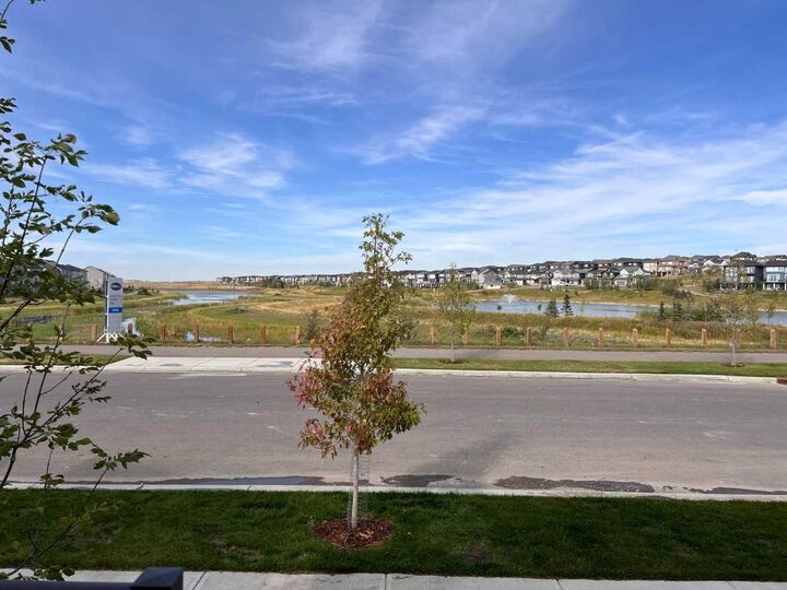 Property Photo:  983 148 Avenue NW  AB T3P 2H2 