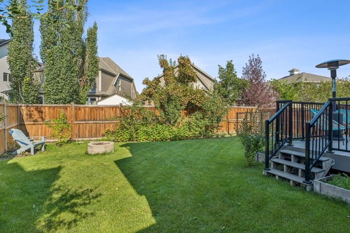 Property Photo:  45 Mahogany Terrace SE  AB T3M 0R5 