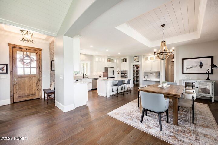Property Photo: 900 S Price Farm Court UT 84049