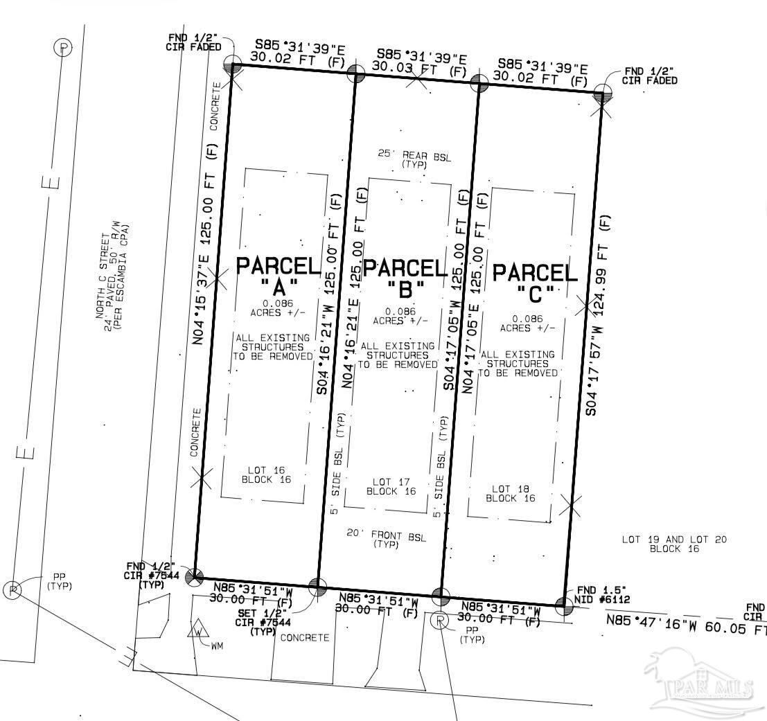 Property Photo:  816 W Gregory St  FL 32502 