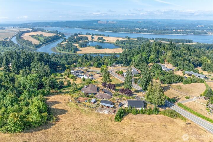Property Photo:  110  Jade  WA 98674 