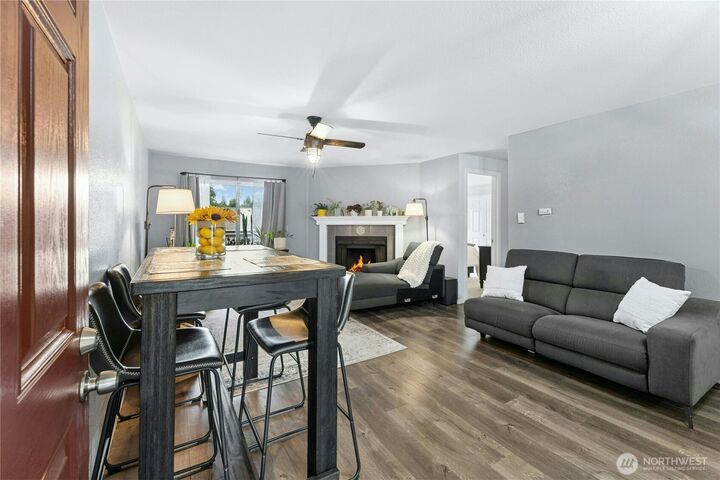 Property Photo: 1132 N 198th Street C302 WA 98133