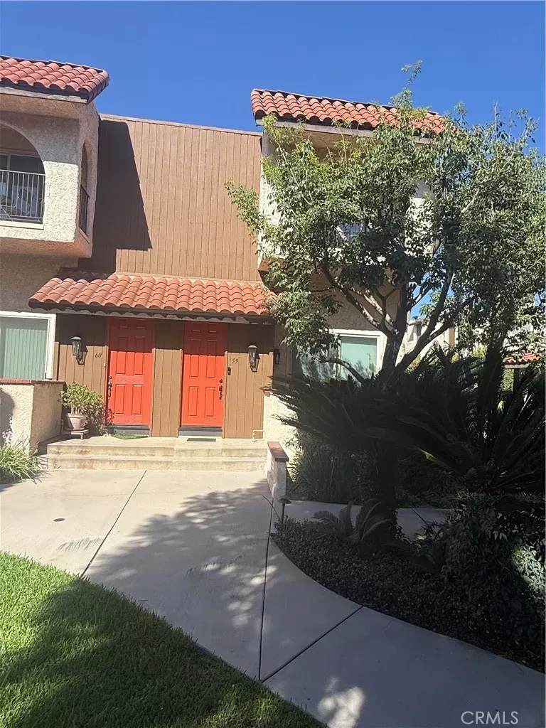 Property Photo:  1711 Grismer Avenue 59  CA 91504 