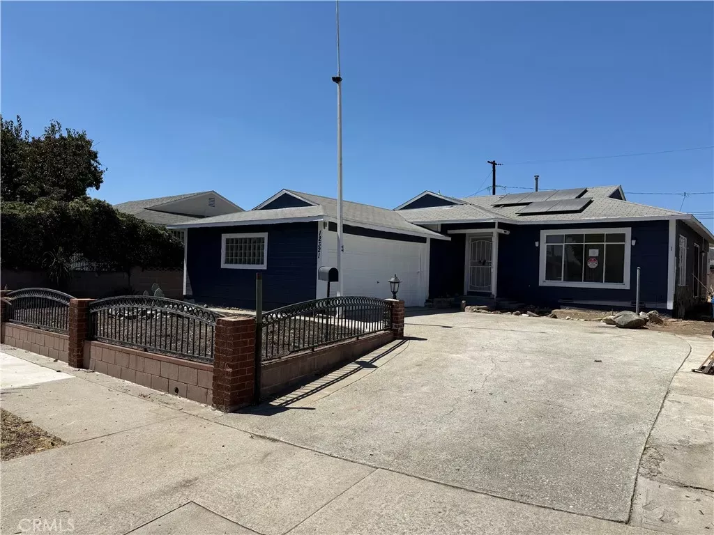 Property Photo: 12321 Kayreid CA 90605