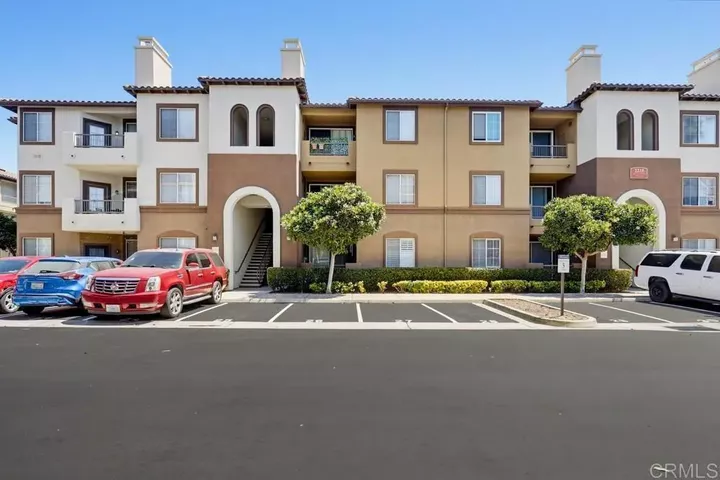 Property Photo:  2218 Gill Village Way 203  CA 92108 