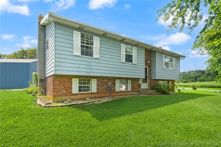 Property Photo:  2095 Hisey Road SW  IN 47110 