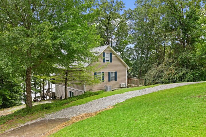 Property Photo:  48 Co Rd 4021  AL 35053 