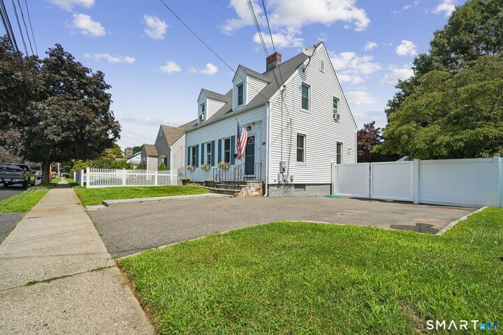 Property Photo:  320 Swanson Avenue  CT 06615 