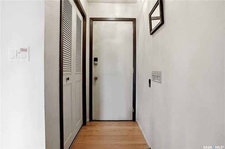 Property Photo:  83 Fuhrmann Crescent  SK S4R 5S4 