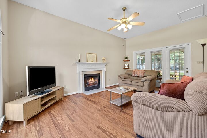 Property Photo:  101 Gatepost Lane  NC 27513 