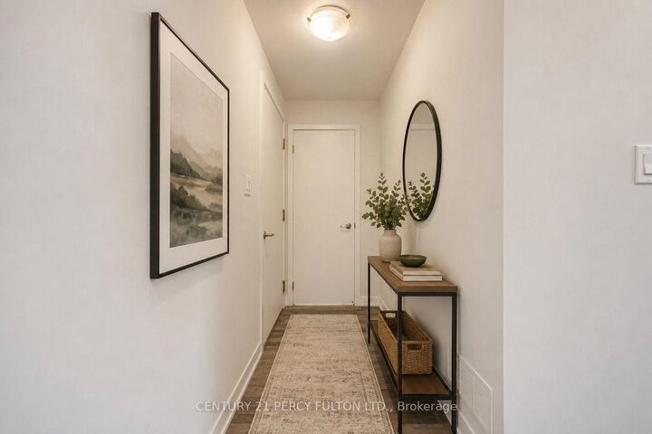 Photo de la propriété: 1460 Whites Road 318 ON L1V 0E8