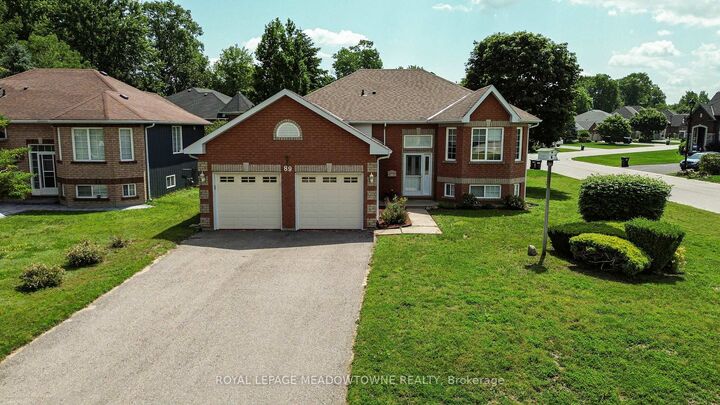 Property Photo:  89 Royal Beech Drive  ON L9Z 1H5 