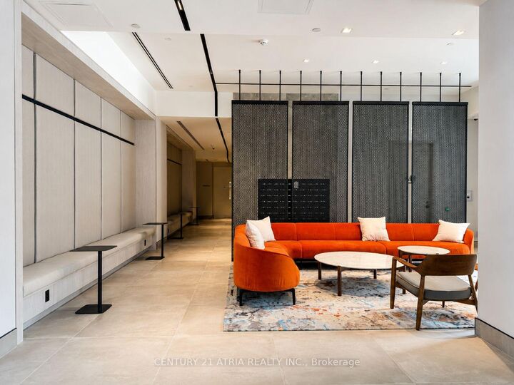 Property Photo:  609 Sherbourne Street 2407  ON M4X 0A4 