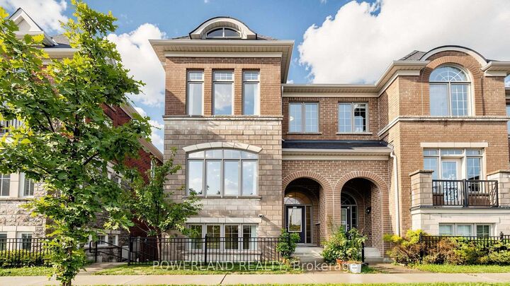 259 Dundas Way — photo 1