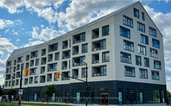 Property Photo:  31 Huron Street 226  ON L9Y 0E8 