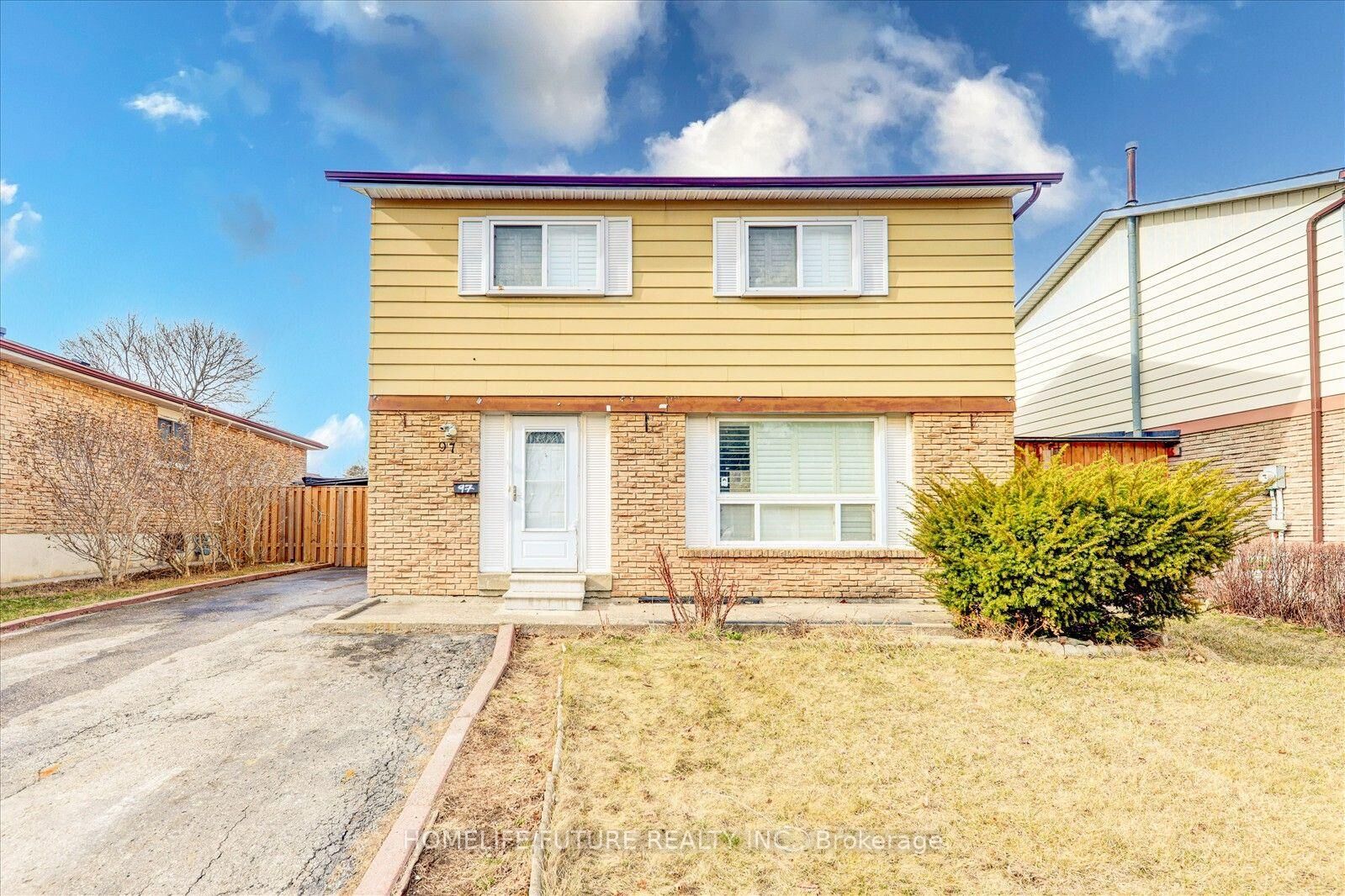 Property Photo:  97 Dunsfold Drive Bsmt  ON M1B 1T5 