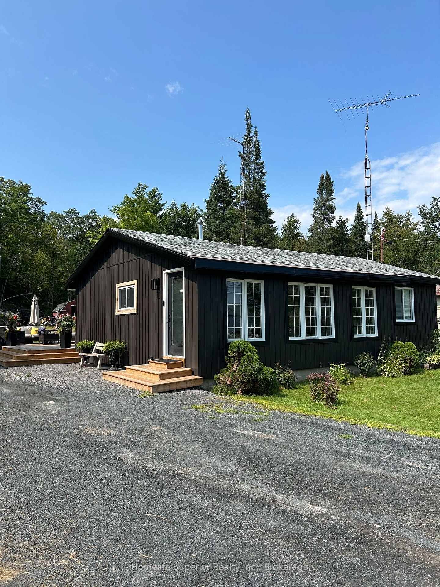Property Photo:  132 Peepyhorn Road SW  ON K0K 2M0 
