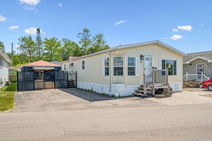 Property Photo:  20 Elm Street  ON N0B 2J0 