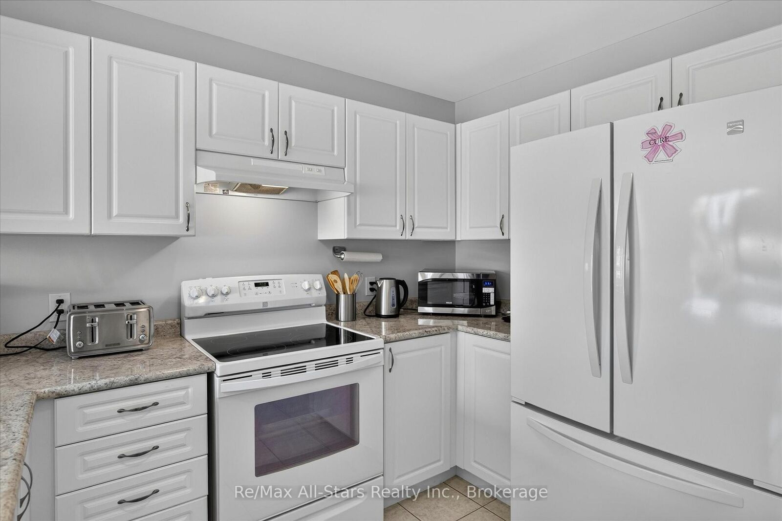 Property Photo:  29 Gunsolus Road  ON K9V 0E4 