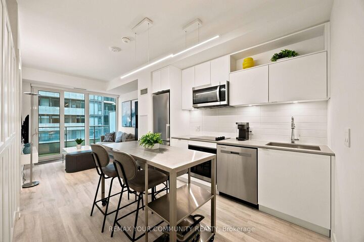 Property Photo: 70 Princess Street 1627 ON M5A 0X6