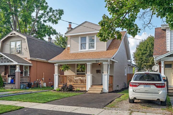 Property Photo:  80 Sarah Street  ON N3S 3A3 