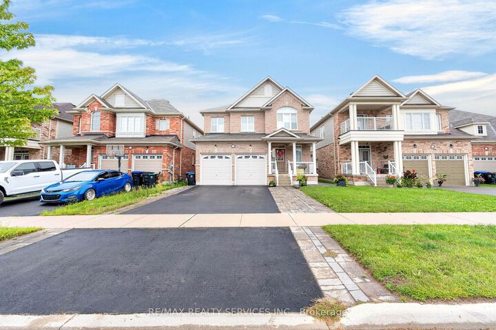 Property Photo:  484 Greenwood Drive  ON L0M 1B4 