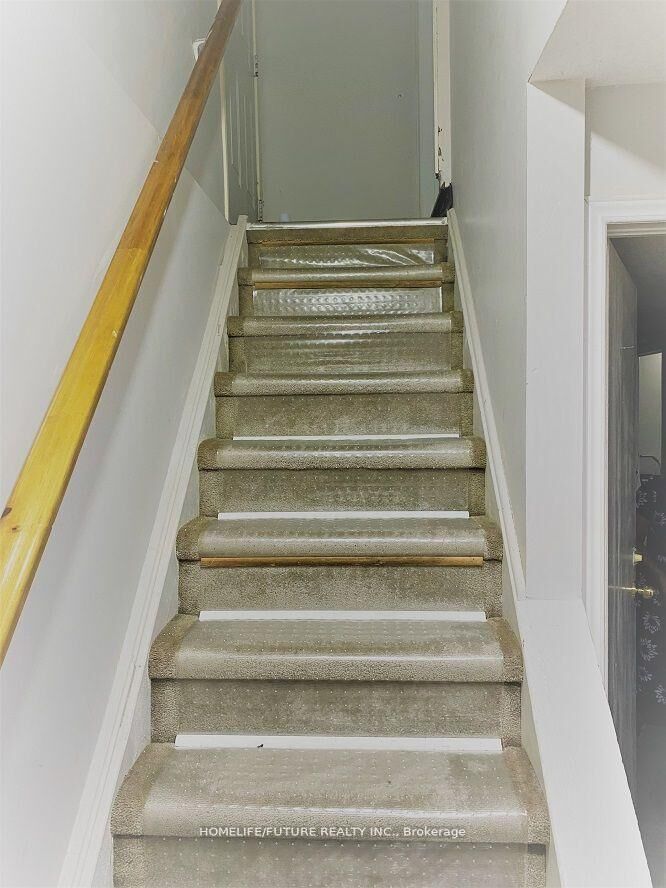 Property Photo:  79 Beckwith Crescent Bsmt  ON L3S 1S1 
