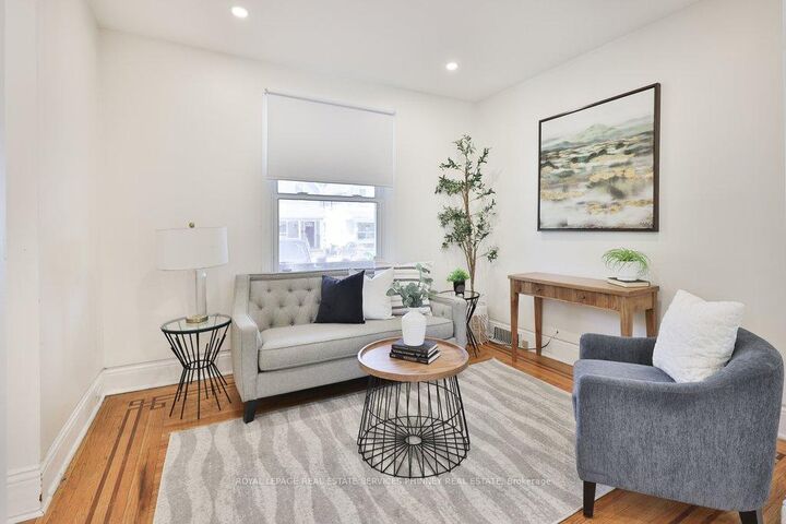 Property Photo:  88 Chestnut Avenue  ON L8L 6K9 