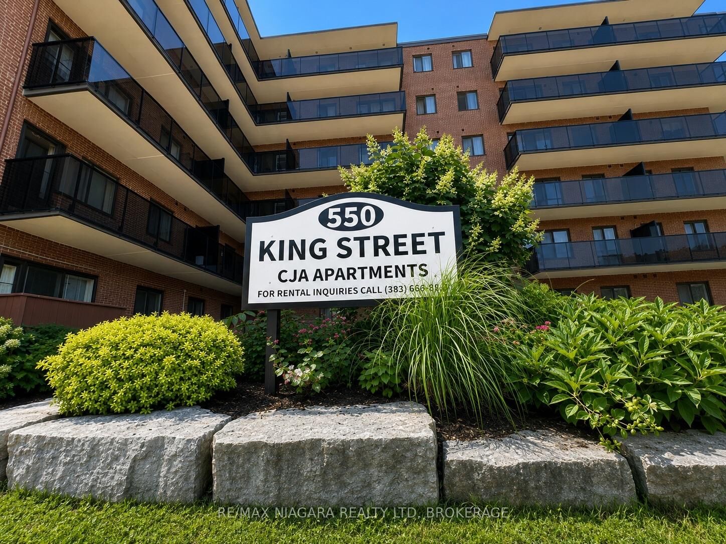 Property Photo: 550 King Street 605 ON L4R 3N1