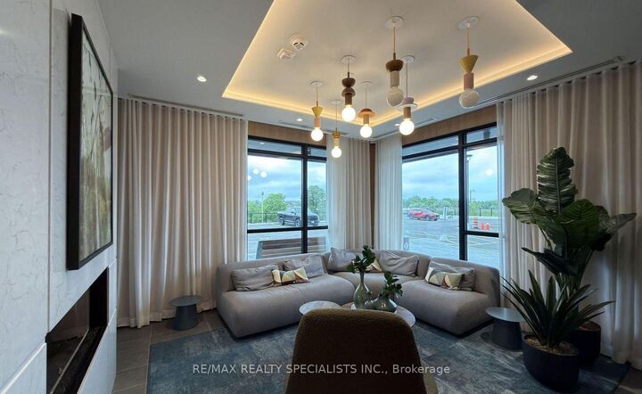 Property Photo:  740 Whitlock Avenue 711  ON L9E 2B3 