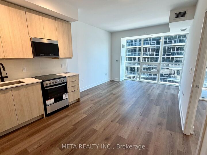 Property Photo:  115 Nipissing Road 410A  ON L9T 1R3 