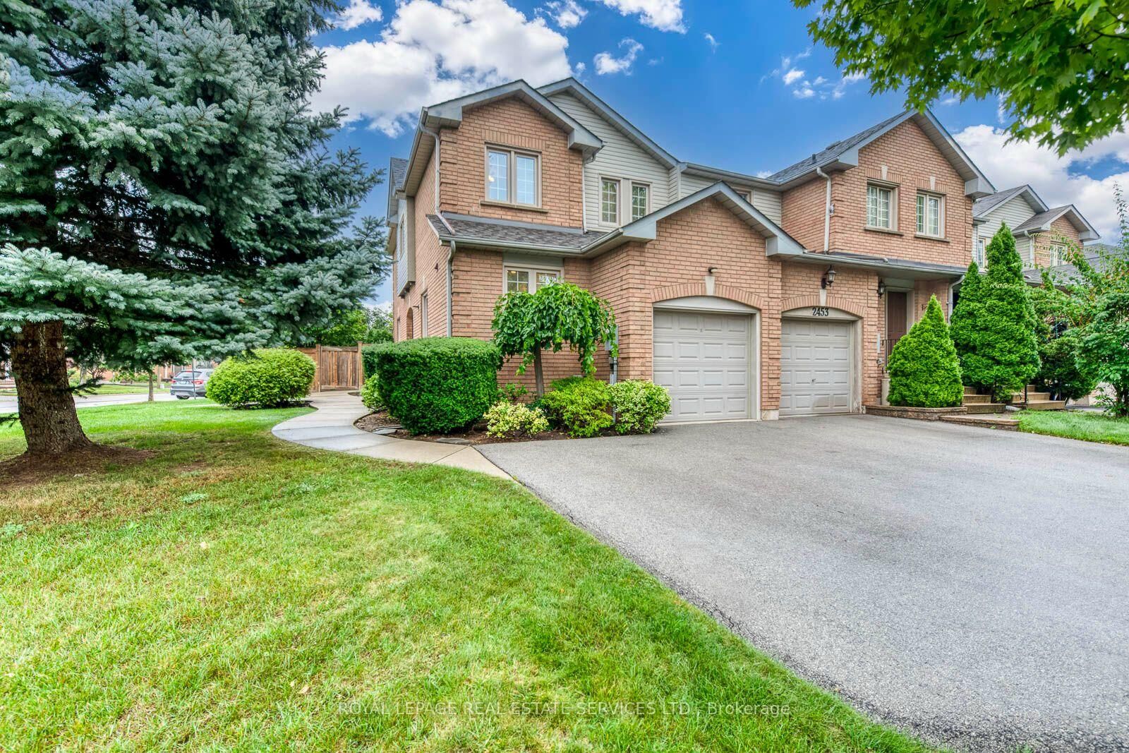 Property Photo: 2455 New Wood Drive ON L6H 5Y3
