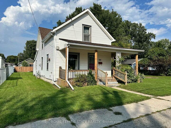 Property Photo:  305 North Cayuga Street W  ON N1A 1P4 