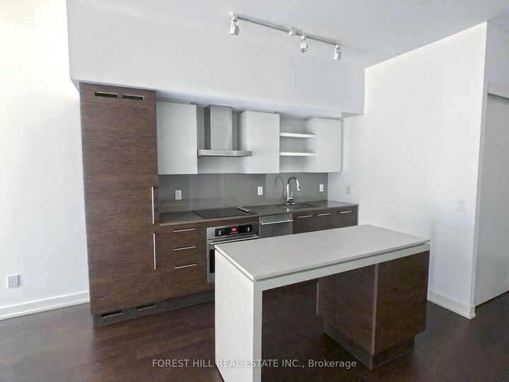 Property Photo:  1030 King Street W 440  ON M6K 0B4 