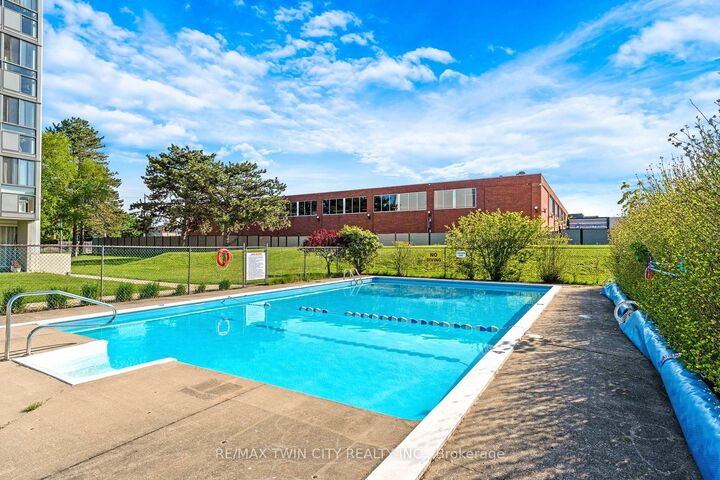 Property Photo:  24 Midland Drive 306  ON N2A 2A8 