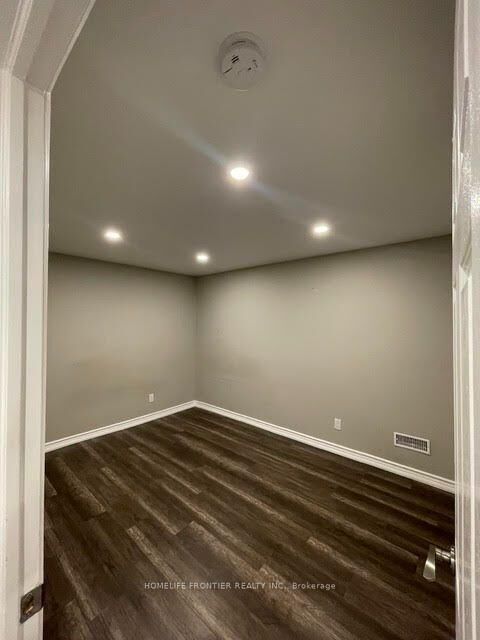 Property Photo:  1 Kennedy Boulevard Basement  ON L9R 0L4 