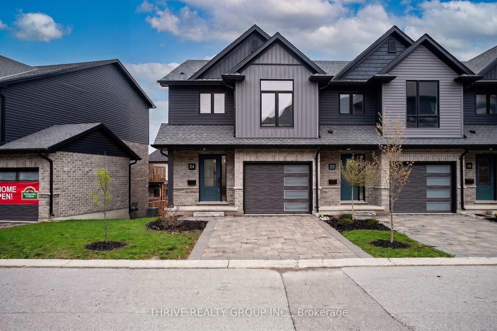 Property Photo:  2261 Linkway Boulevard 24  ON N6K 0L4 