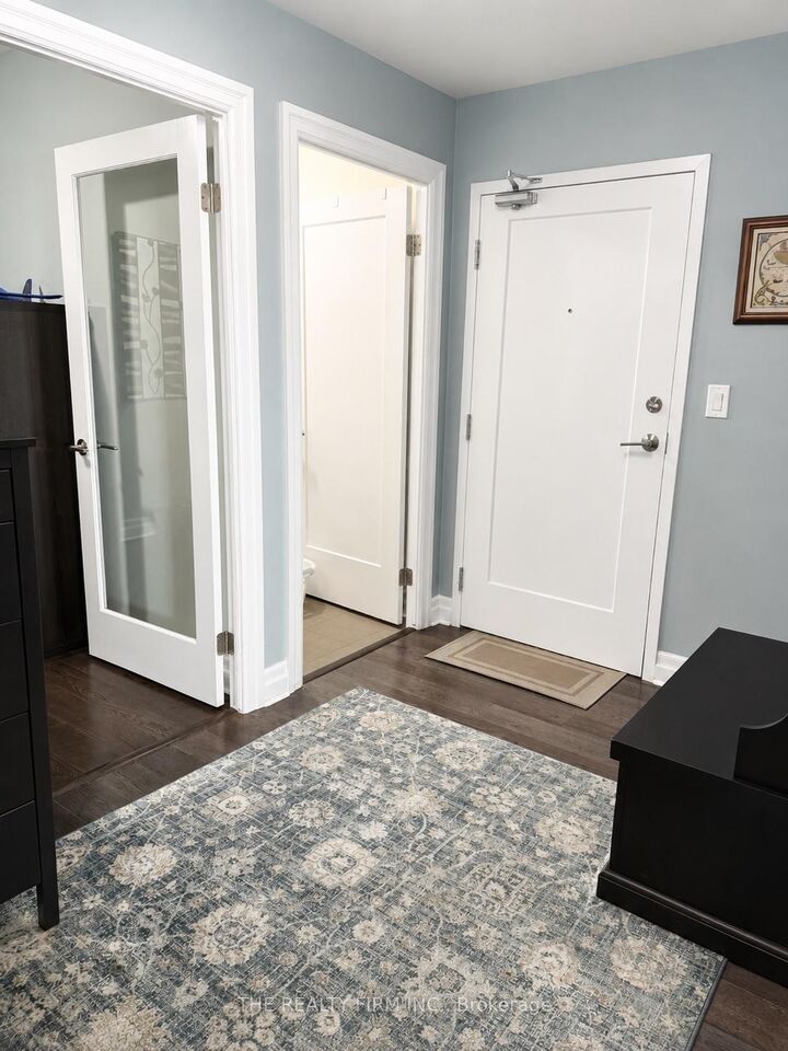 Property Photo:  505 Talbot Street 1910  ON N6A 2S6 