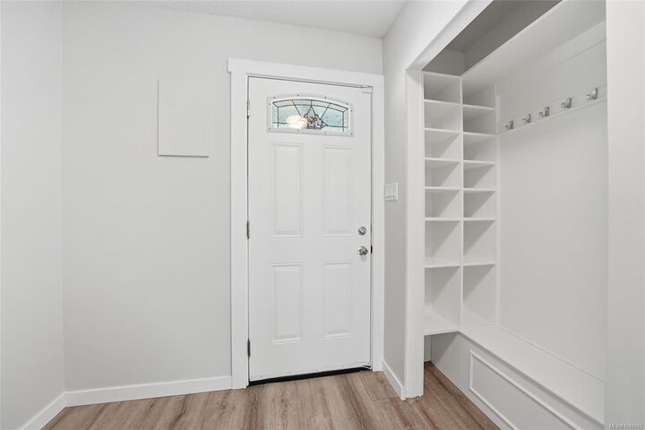 Property Photo: 2457 Rosstown Rd BC V9T 3R6