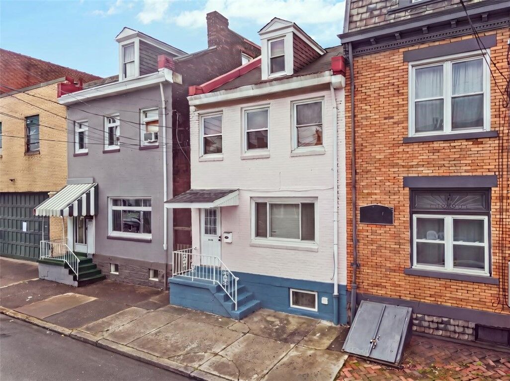 Property Photo: 1710 Sidney St PA 15203