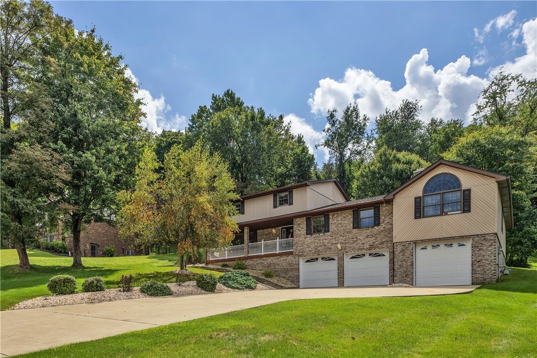 Property Photo: 123 Maryland Place PA 15644