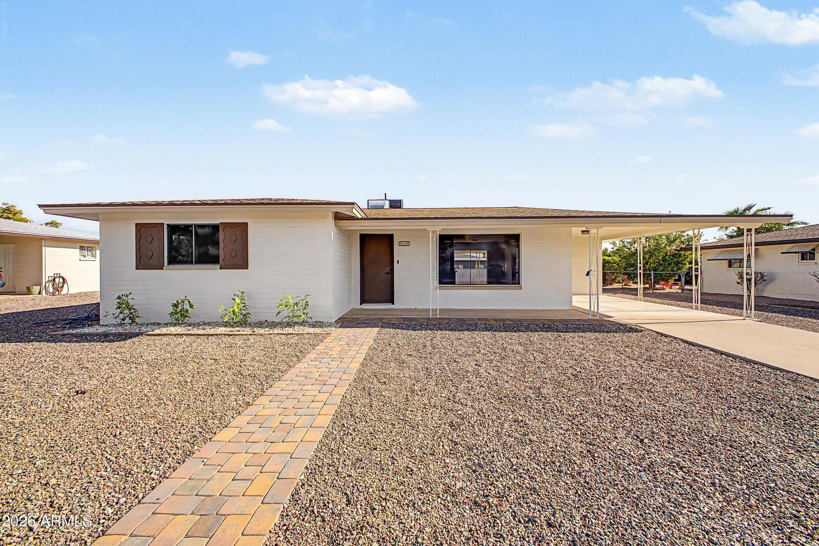 Property Photo: 5325 E Des Moines Street AZ 85205