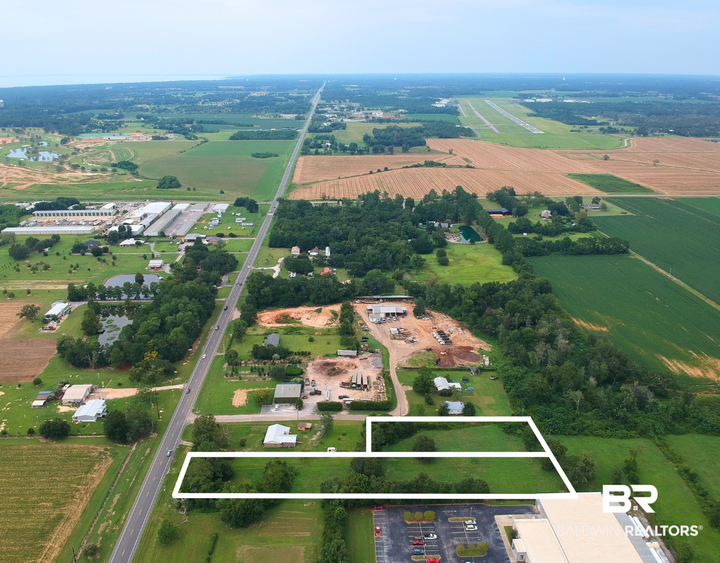 Property Photo: 14598 Greeno Road AL 36532
