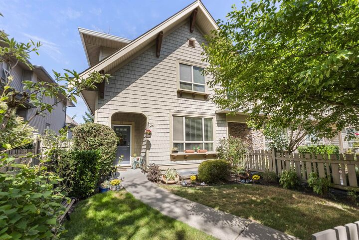 2738 158 Street 26 — photo 1
